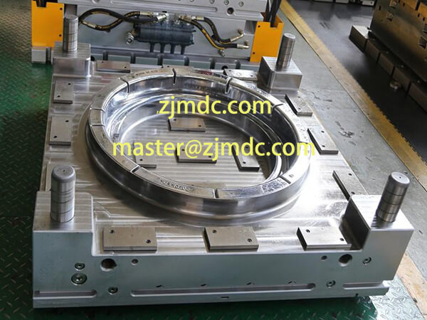 SMC mold | SMC buhole cover mold