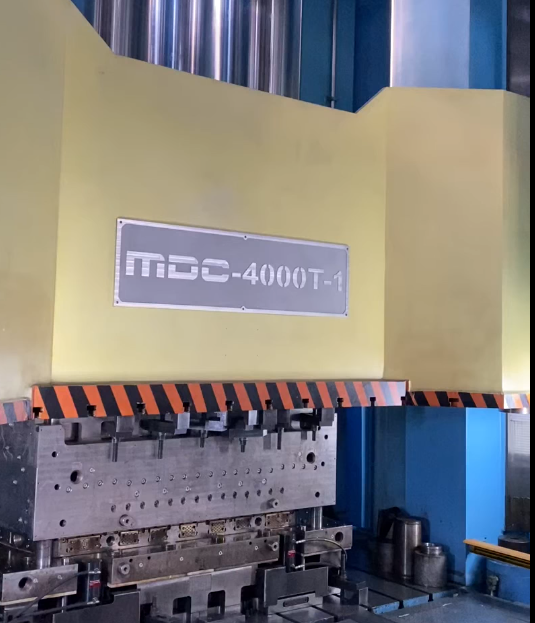Molde SMC | processo de moldagem e sua aplicação em produtos de construção