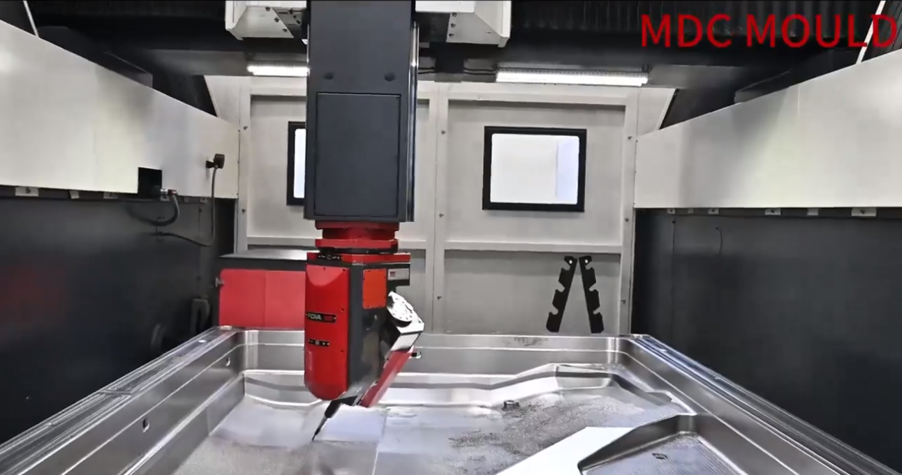 Máquinas de fresagem de alta velocidade para elevar a produção de moldes SMC
